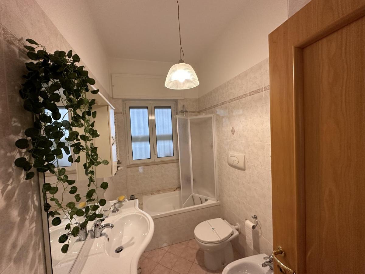Renza House Chiaia Apartment Naples Exterior photo